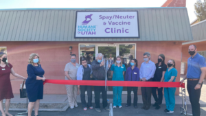 Dr. Gray stands with St. George Utah clinic staff in front of new building.